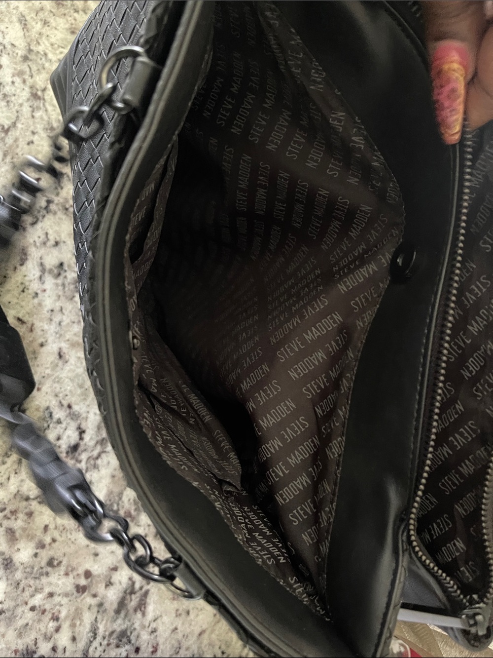 Steve Madden Black Woven Shoulder Bag with Ruched Chain Strap - Picture 4 of 4